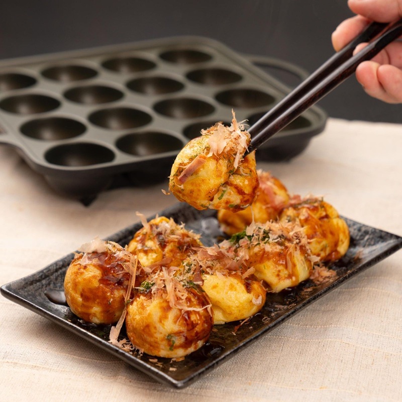 Takoyaki Bites That Tempt Your Soul in Cilacap's Heart